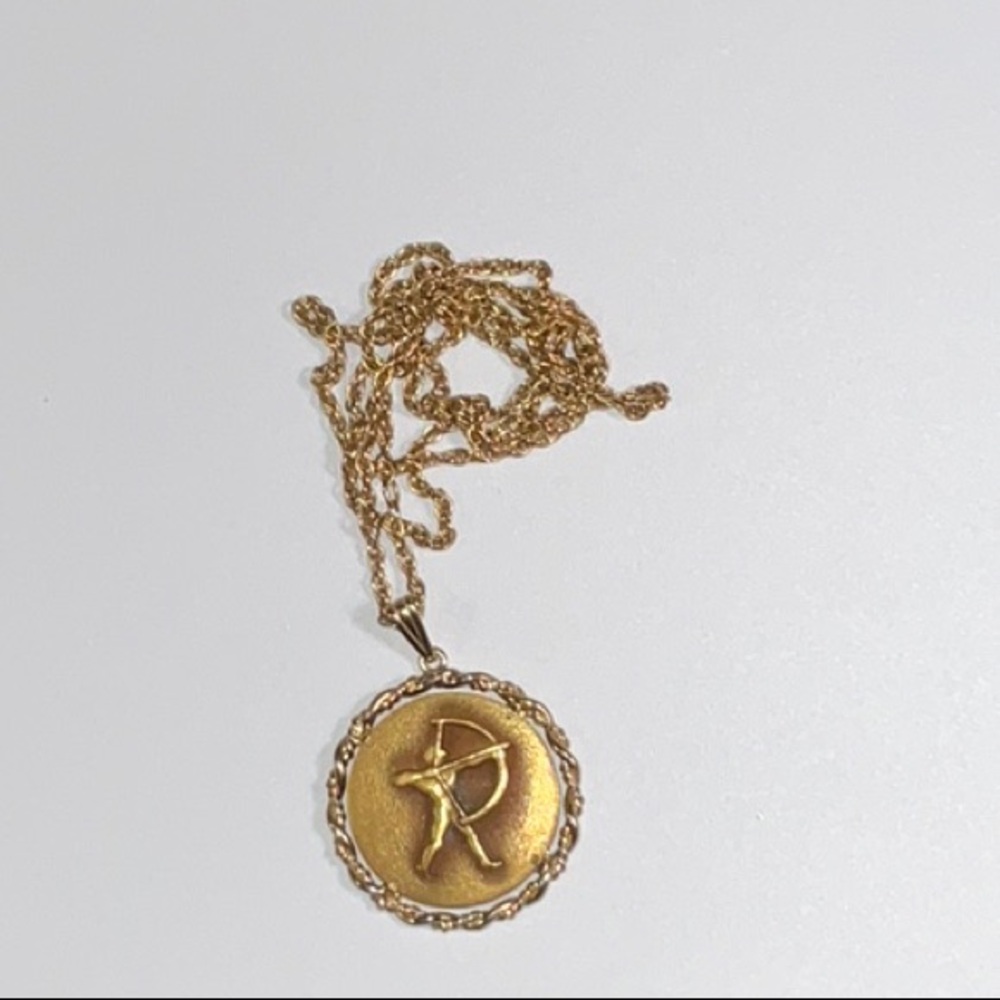 Anson Pewter Sagittarius Zodiac Rope Trim Pendant & Chain Gold-Tone Metal 70s